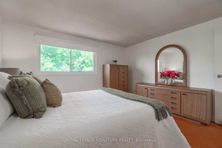 Photo 18 at 56 Muirlands Drive, Milliken, Toronto