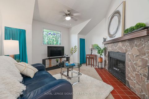 Photo 12 at 56 Muirlands Drive, Milliken, Toronto
