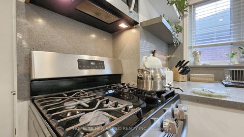 Photo 13 at 11 Elynhill Drive, Willowdale West, Toronto