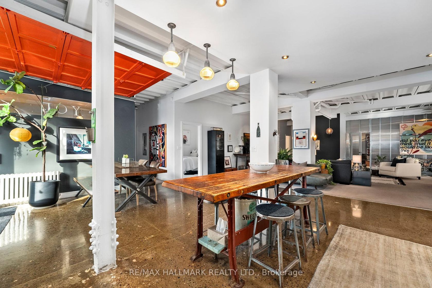 Loft 2 - 2B Minto Street, Coxwell, Toronto 