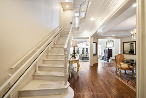 Photo 3 at 18 Lowther Avenue, Annex, Toronto