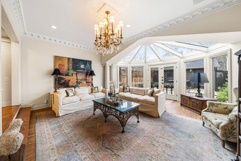 Photo 12 at 18 Lowther Avenue, Annex, Toronto