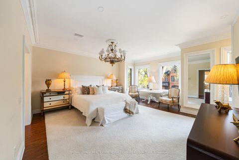 Photo 19 at 18 Lowther Avenue, Annex, Toronto