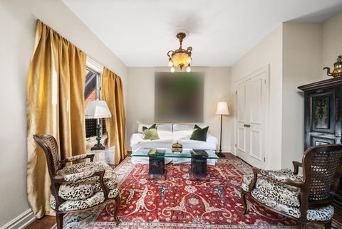 Photo 29 at 18 Lowther Avenue, Annex, Toronto
