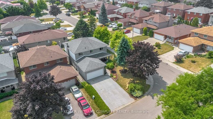 Photo 44 at 2 ROBESPIERRE Court, Crerar, Hamilton
