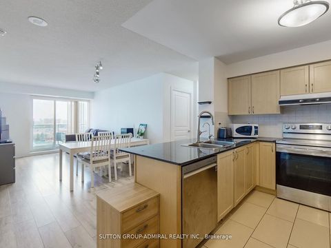 Photo 13 at 1012 - 7 North Park Road, Beverley Glen, Vaughan Photo 13 at 1012 - 7 North Park Road, Beverley Glen, Vaughan