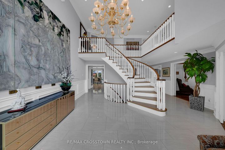 Photo 2 at 72 Glenayr Road, Bayview Hill, Richmond Hill