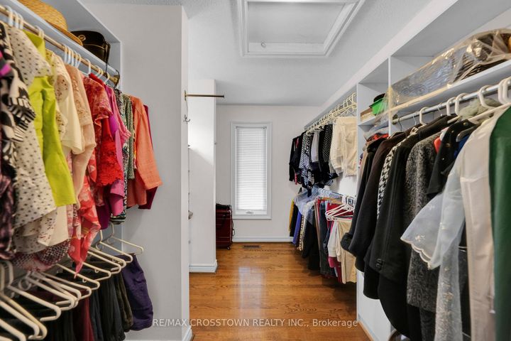 Photo 17 at 72 Glenayr Road, Bayview Hill, Richmond Hill
