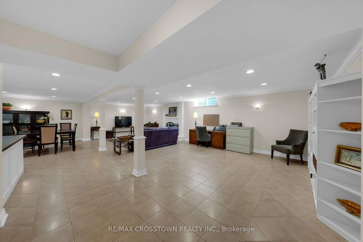 Photo 25 at 72 Glenayr Road, Bayview Hill, Richmond Hill
