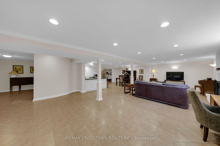 Photo 26 at 72 Glenayr Road, Bayview Hill, Richmond Hill