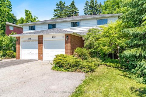 Photo 2 at 173 Toronto Street, Queen's Park, Barrie