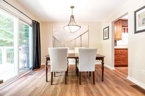 Photo 8 at 173 Toronto Street, Queen's Park, Barrie Photo 8 at 173 Toronto Street, Queen's Park, Barrie