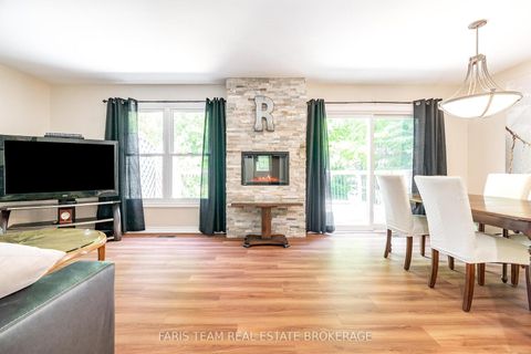 Photo 9 at 173 Toronto Street, Queen's Park, Barrie