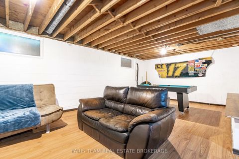 Photo 21 at 173 Toronto Street, Queen's Park, Barrie