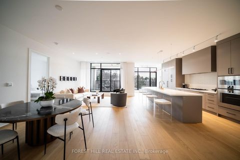 Photo 2 at 4D - 2010 Bathurst Street, Cedarvale, Toronto