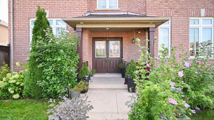 Photo 4 at 57 Quailvalley Drive, Wellington, Brampton