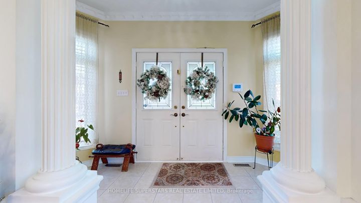 Photo 6 at 57 Quailvalley Drive, Wellington, Brampton