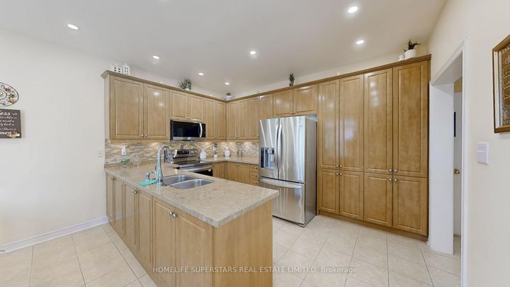 Photo 12 at 57 Quailvalley Drive, Wellington, Brampton