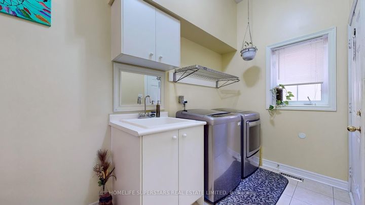 Photo 19 at 57 Quailvalley Drive, Wellington, Brampton