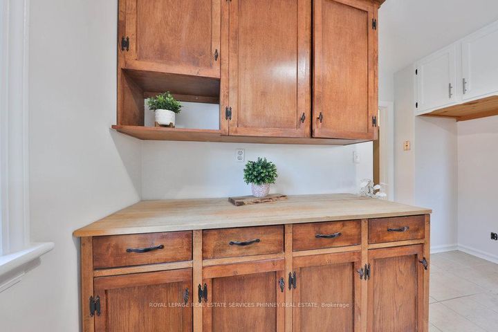 Photo 6 at 15 East 41st Street, Sunninghill, Hamilton