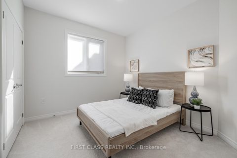 Photo 25 at 38 Hewison Avenue, Rural Richmond Hill, Richmond Hill