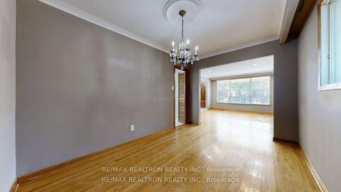 Photo 13 at 14 Little Boulevard, Belgravia, Toronto