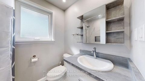 Photo 26 at 14 Little Boulevard, Belgravia, Toronto
