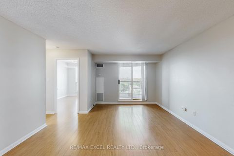 Photo 8 at 906 - 23 Lorraine Drive, Willowdale West, Toronto