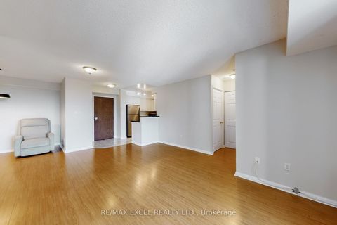 Photo 12 at 906 - 23 Lorraine Drive, Willowdale West, Toronto