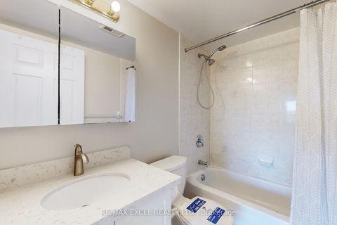 Photo 34 at 906 - 23 Lorraine Drive, Willowdale West, Toronto