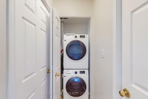 Photo 37 at 906 - 23 Lorraine Drive, Willowdale West, Toronto