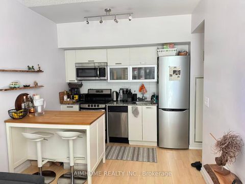 Photo 4 at 809E - 36 Lisgar Street, Little Portugal, Toronto
