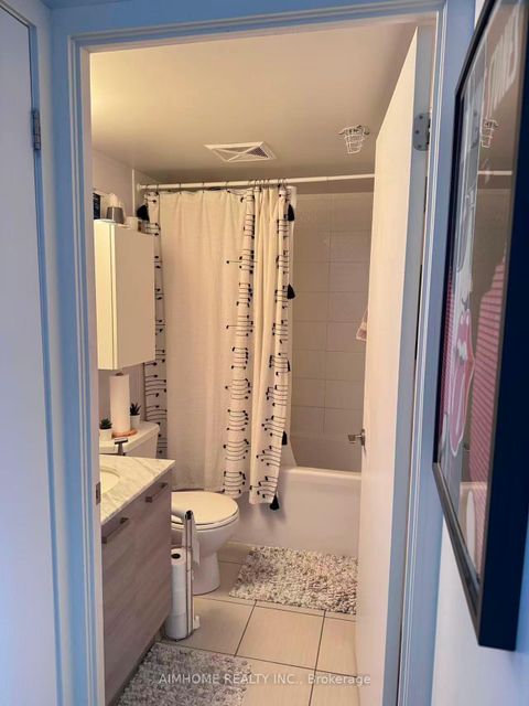 Photo 6 at 809E - 36 Lisgar Street, Little Portugal, Toronto