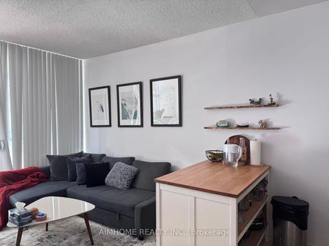 Photo 7 at 809E - 36 Lisgar Street, Little Portugal, Toronto