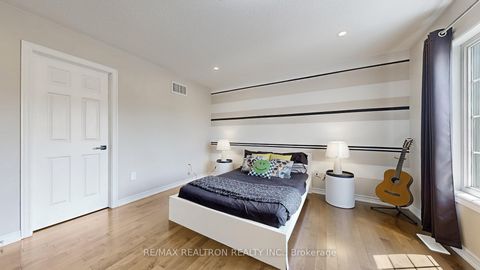 Photo 25 at 255 SELWYN Road, Jefferson, Richmond Hill