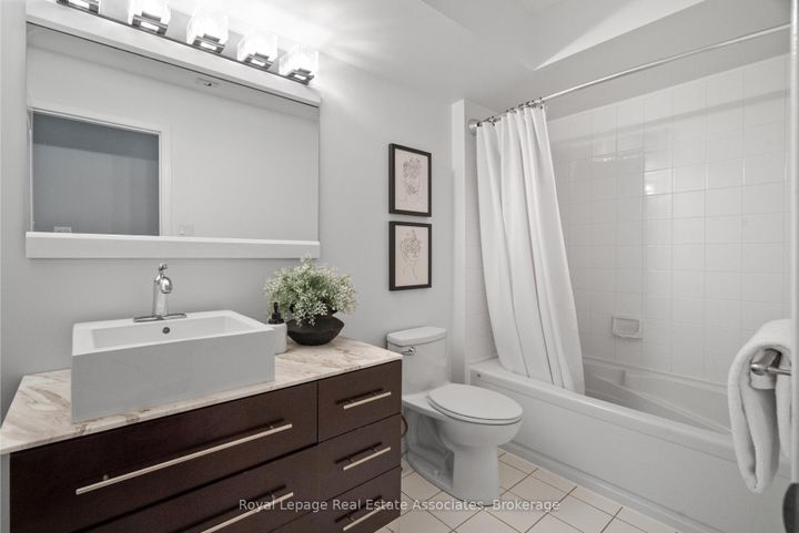 Photo 20 at 8 - 1 Baxter Street, Moore Park, Toronto