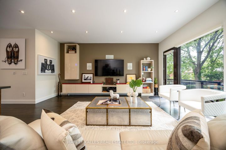 Photo 13 at 397 Soudan Avenue, Mount Pleasant East, Toronto