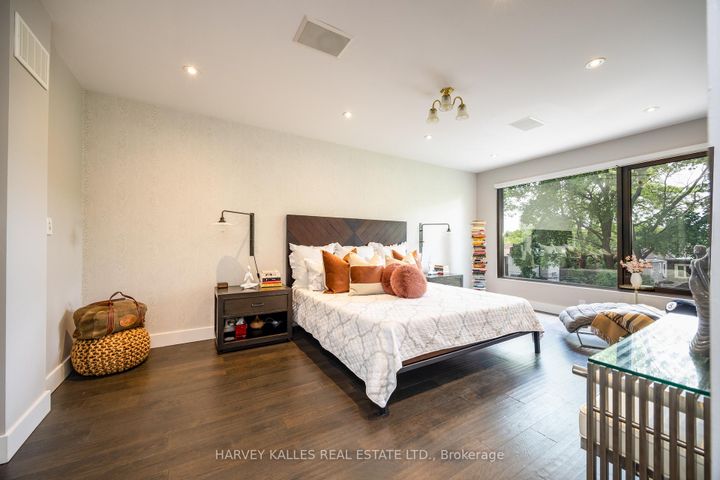 Photo 17 at 397 Soudan Avenue, Mount Pleasant East, Toronto