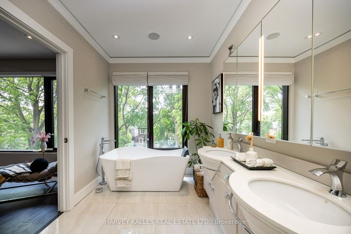 Photo 21 at 397 Soudan Avenue, Mount Pleasant East, Toronto