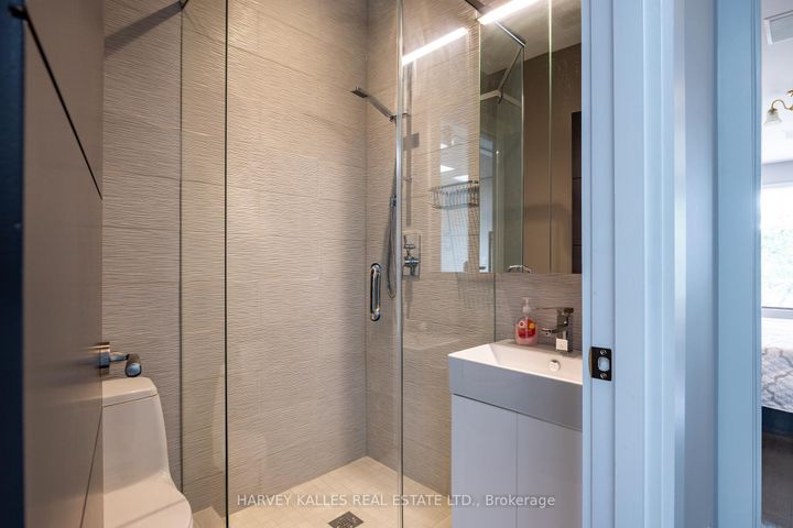 Photo 23 at 397 Soudan Avenue, Mount Pleasant East, Toronto