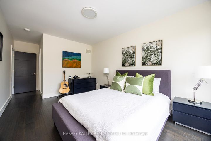 Photo 25 at 397 Soudan Avenue, Mount Pleasant East, Toronto