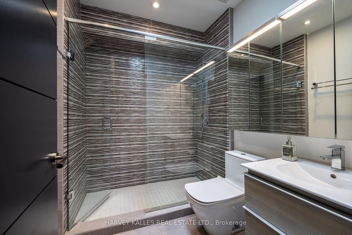 Photo 26 at 397 Soudan Avenue, Mount Pleasant East, Toronto