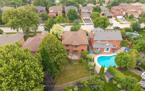 Photo 42 at 1252 Greenwood Crescent, CV Clearview, Oakville