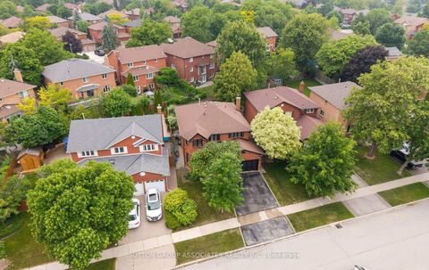 Photo 49 at 1252 Greenwood Crescent, CV Clearview, Oakville