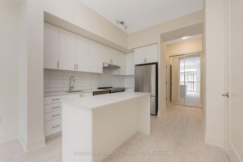 Photo 11 at 2307 - 9000 Jane Street, Vellore Village, Vaughan