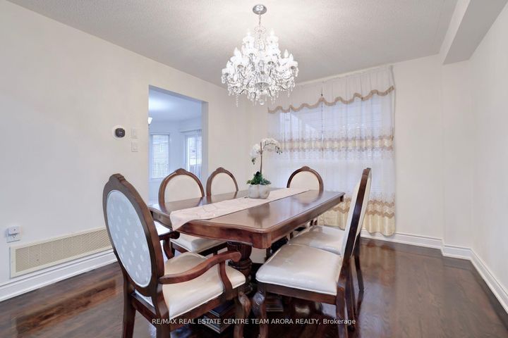 Photo 12 at 329 Brisdale Drive, Fletcher's Meadow, Brampton