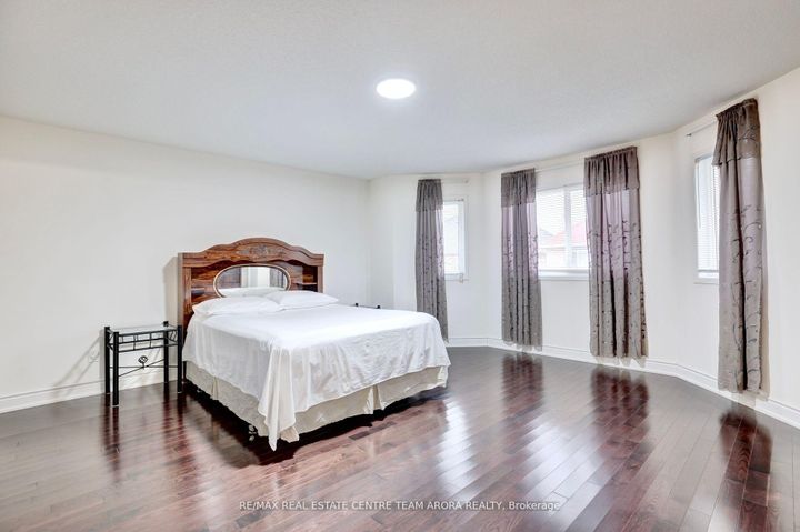 Photo 24 at 329 Brisdale Drive, Fletcher's Meadow, Brampton