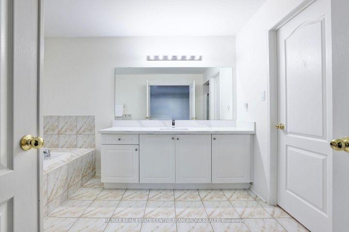 Photo 26 at 329 Brisdale Drive, Fletcher's Meadow, Brampton