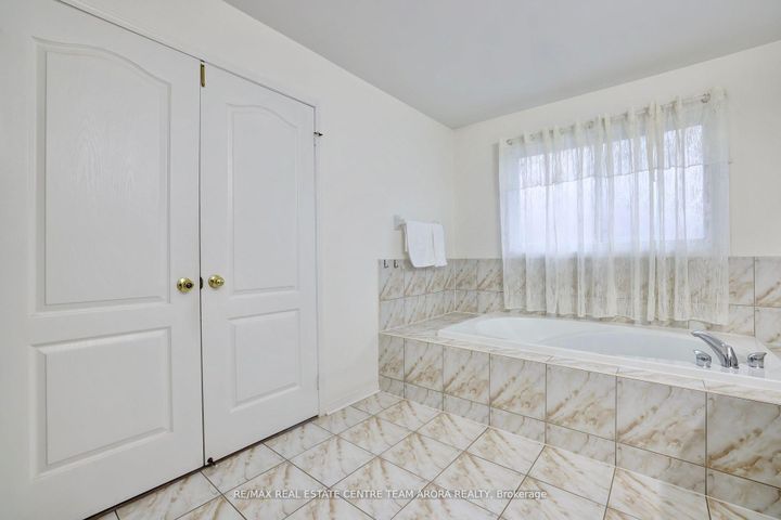 Photo 27 at 329 Brisdale Drive, Fletcher's Meadow, Brampton