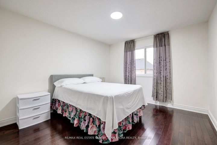 Photo 28 at 329 Brisdale Drive, Fletcher's Meadow, Brampton